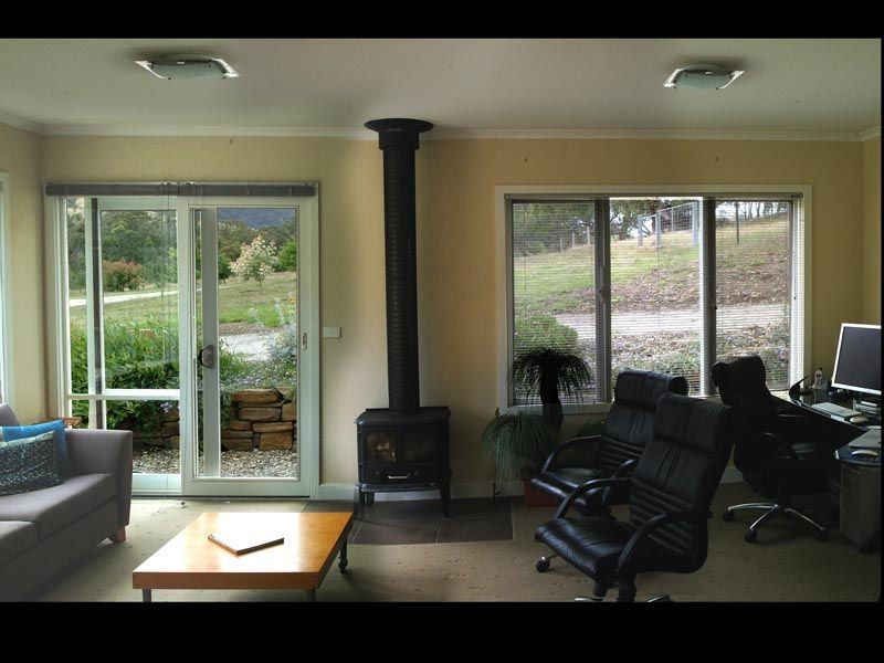 110 Ennis Road, Broadford VIC 3658