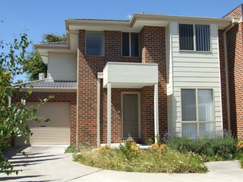 2/5 Albert Street, Ringwood VIC 3134