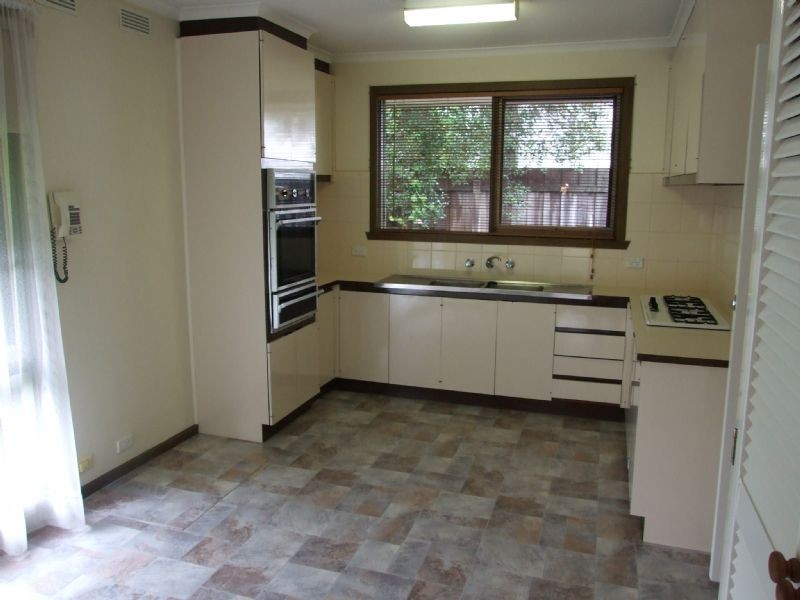 1/5-7 Arlington Street, Ringwood VIC 3134