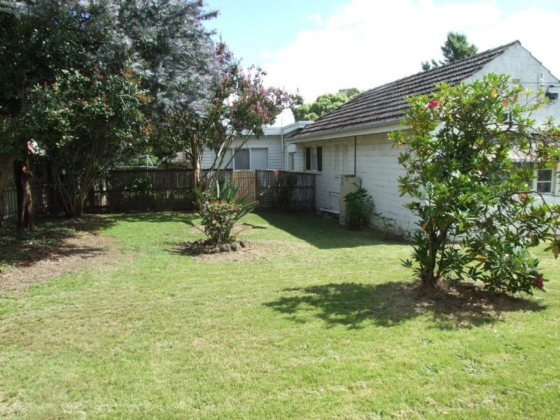 13 Carcoola Road, Ringwood East VIC 3135