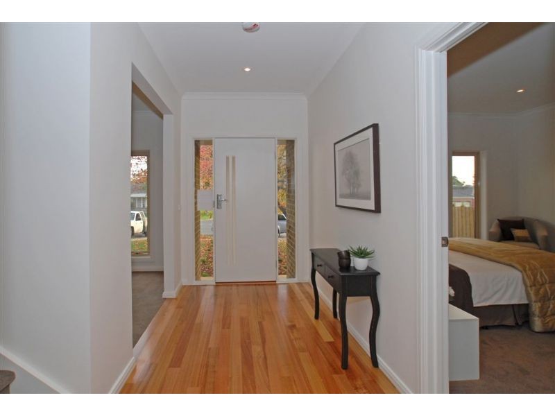 1/18 Carcoola Road, Ringwood East VIC 3135