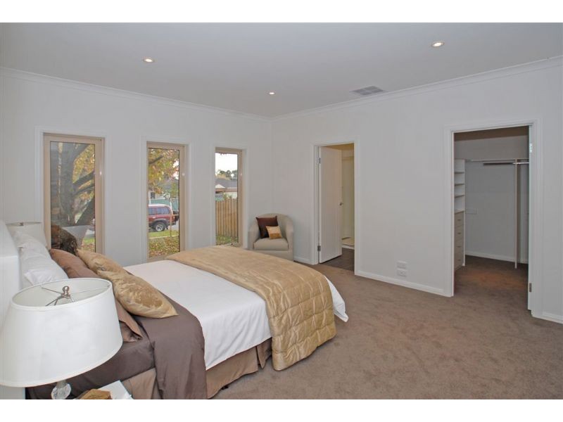 1/18 Carcoola Road, Ringwood East VIC 3135