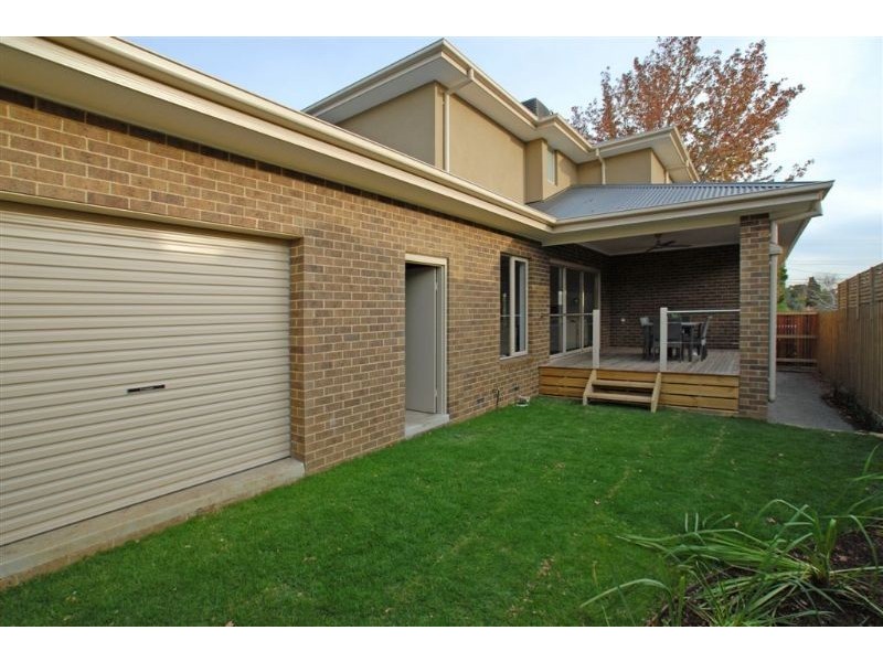 1/18 Carcoola Road, Ringwood East VIC 3135