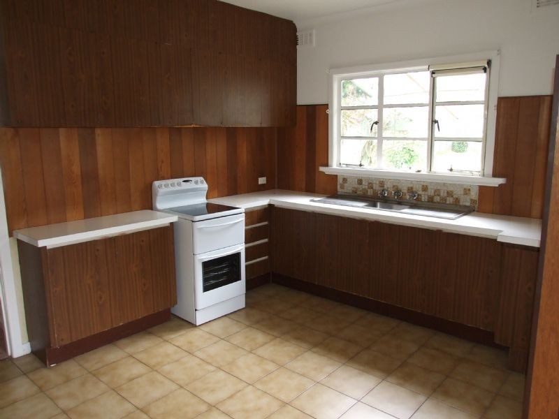 12 Orana Street, Blackburn VIC 3130