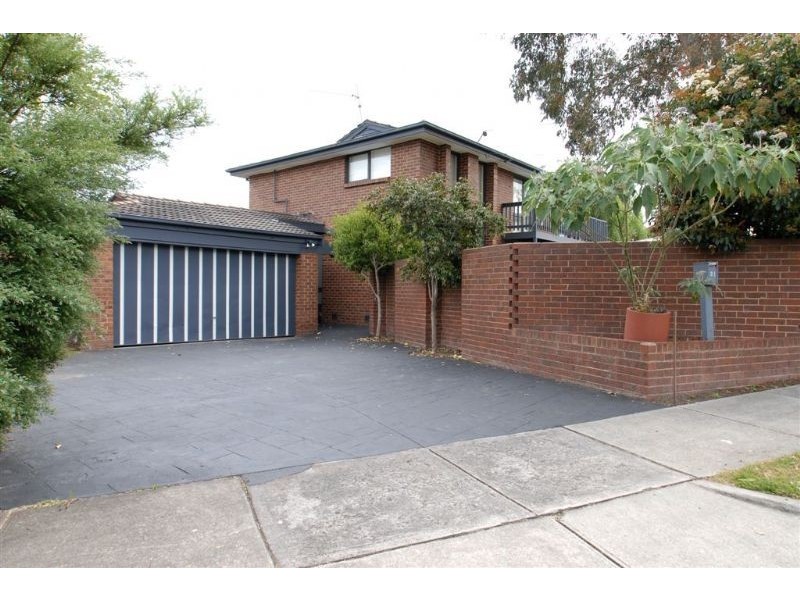 21 Westmore Drive, Heathmont VIC 3135