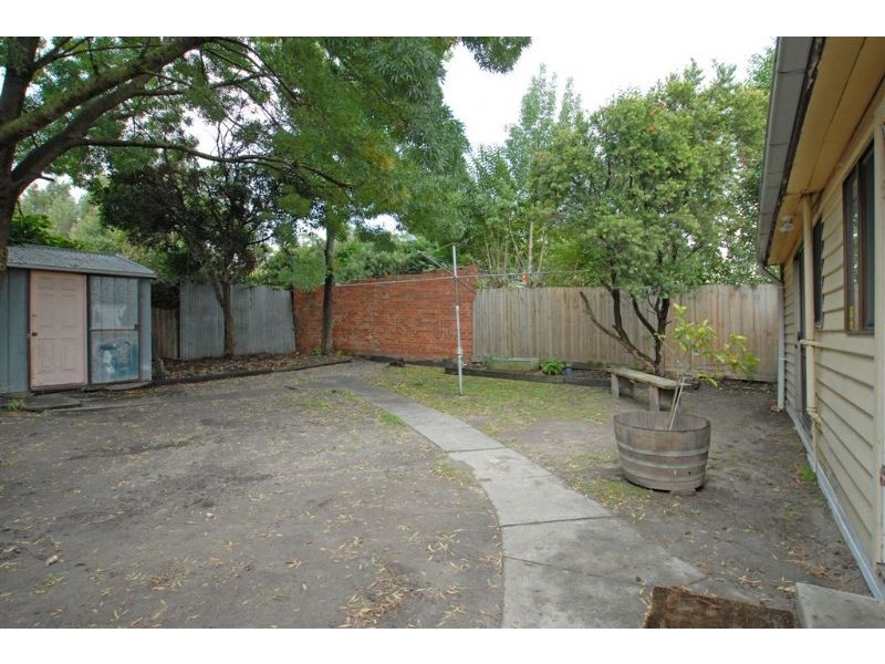33 Kendall Street, Ringwood VIC 3134