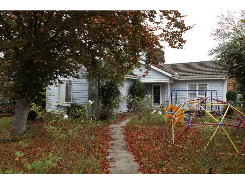 40 Bond Street, Ringwood VIC 3134