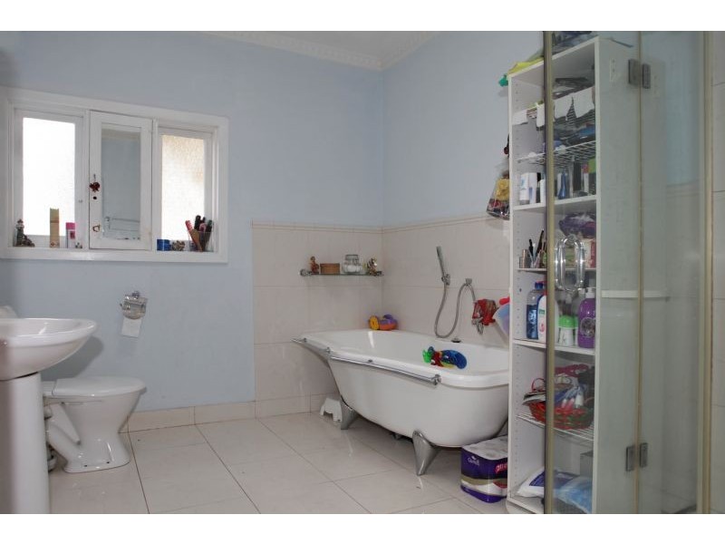 40 Bond Street, Ringwood VIC 3134