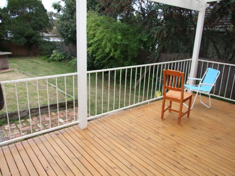 7 Heather Grove, Ringwood VIC 3134