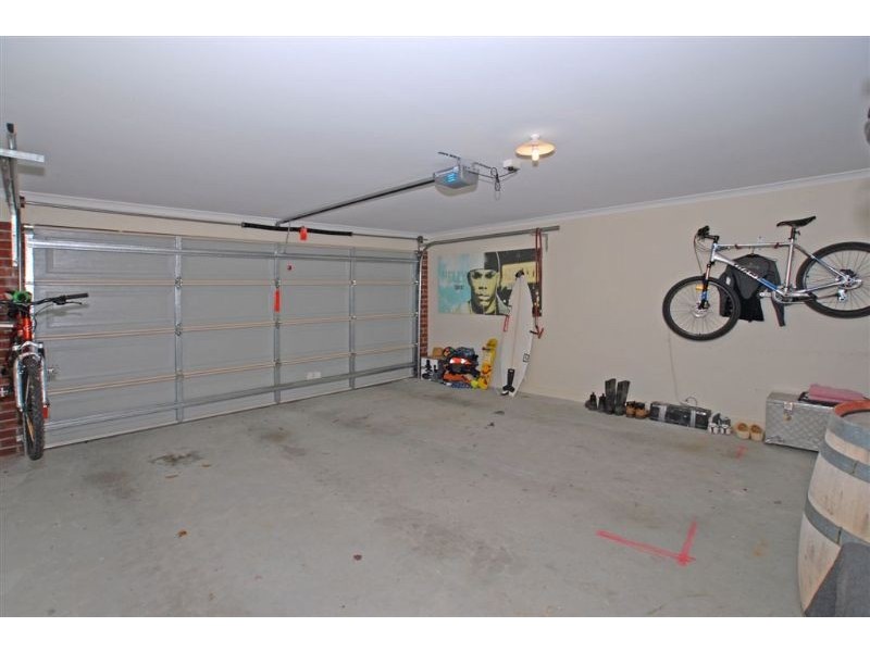 1 Guest Close, Ringwood East VIC 3135