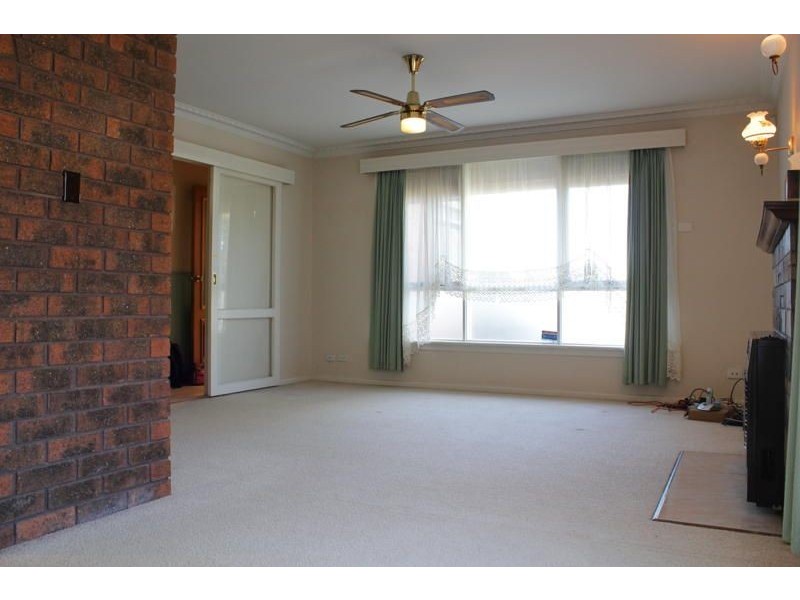 27 Panfield Avenue, Ringwood VIC 3134