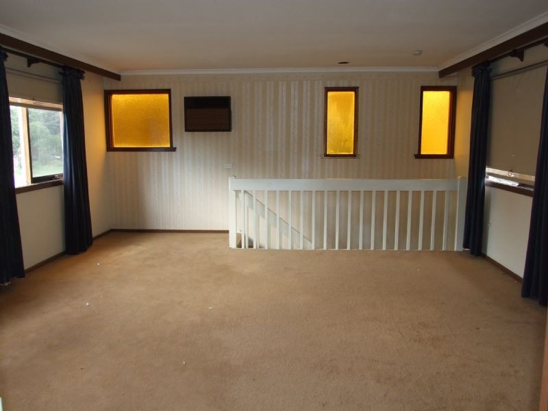 28 Leslie Grove, Ringwood North VIC 3134