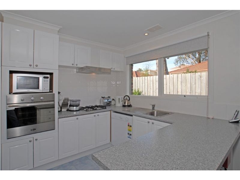 3/300 Canterbury Road, Heathmont VIC 3135