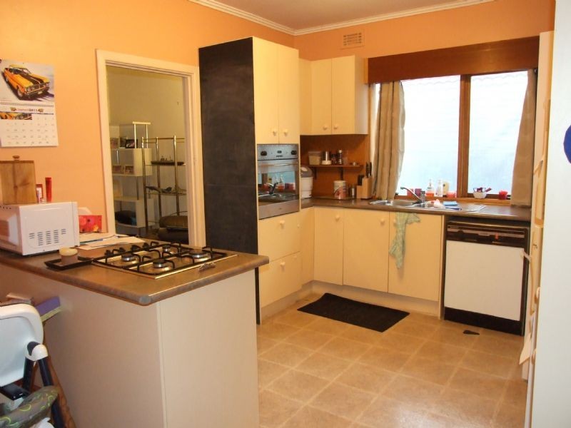 24 Heywood Street, Ringwood VIC 3134