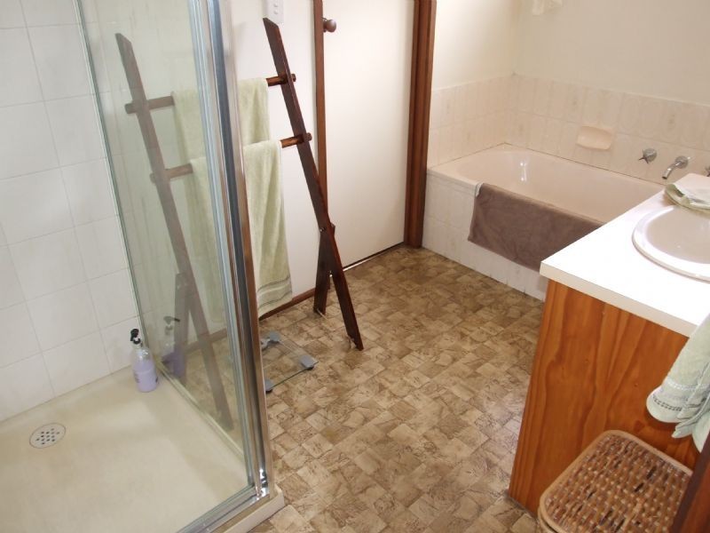 1/4 Dublin Road, Ringwood East VIC 3135