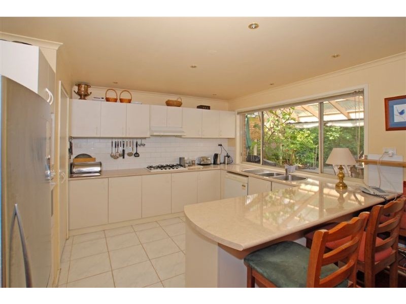 10 Wilkins Grove, Ringwood East VIC 3135