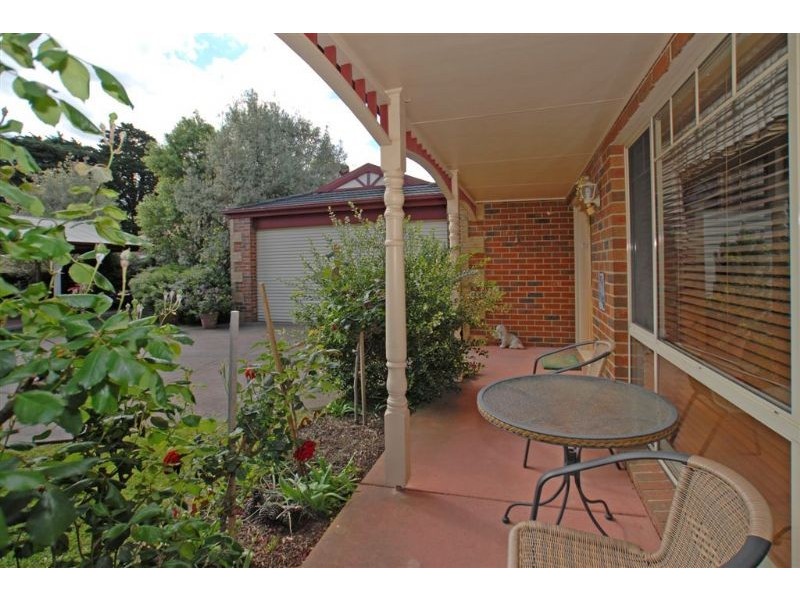 10 Wilkins Grove, Ringwood East VIC 3135