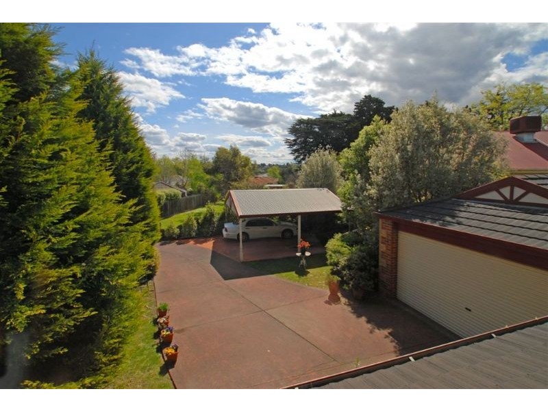 10 Wilkins Grove, Ringwood East VIC 3135