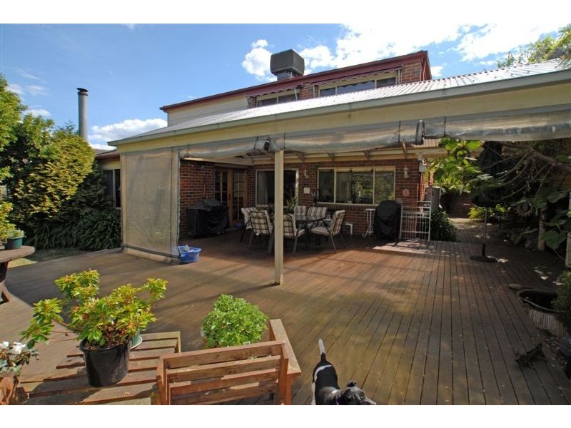 10 Wilkins Grove, Ringwood East VIC 3135