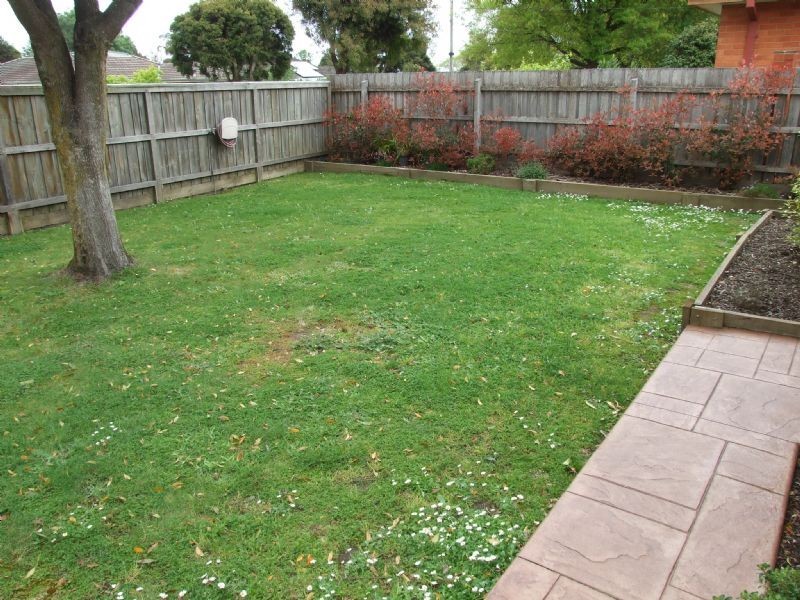 1/9 Crinan Street, Kilsyth VIC 3137