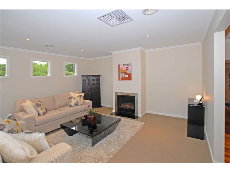 9A Ridgway Avenue, Croydon VIC 3136