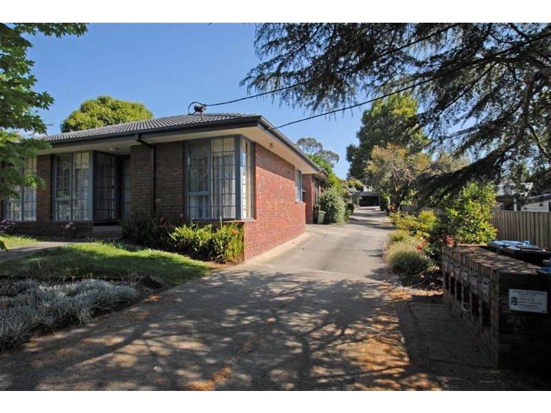 3/2 William Street, Ringwood VIC 3134