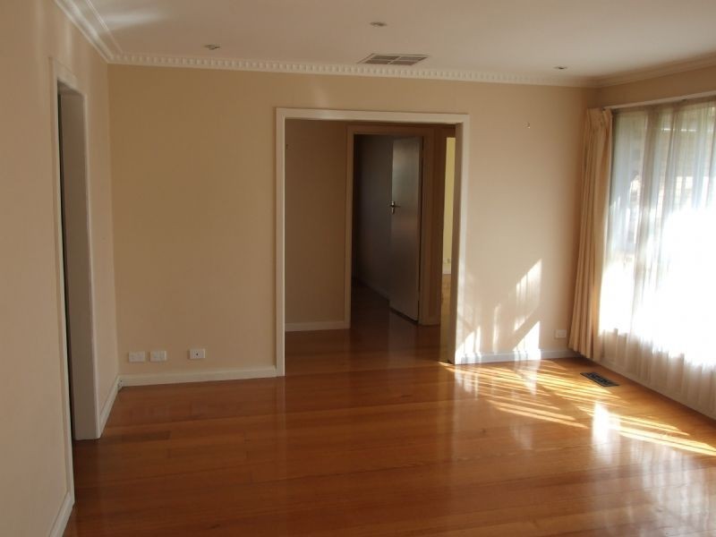 12 Teak Avenue, Ringwood East VIC 3135