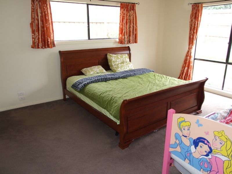 4 Inglewood Close, Croydon VIC 3136