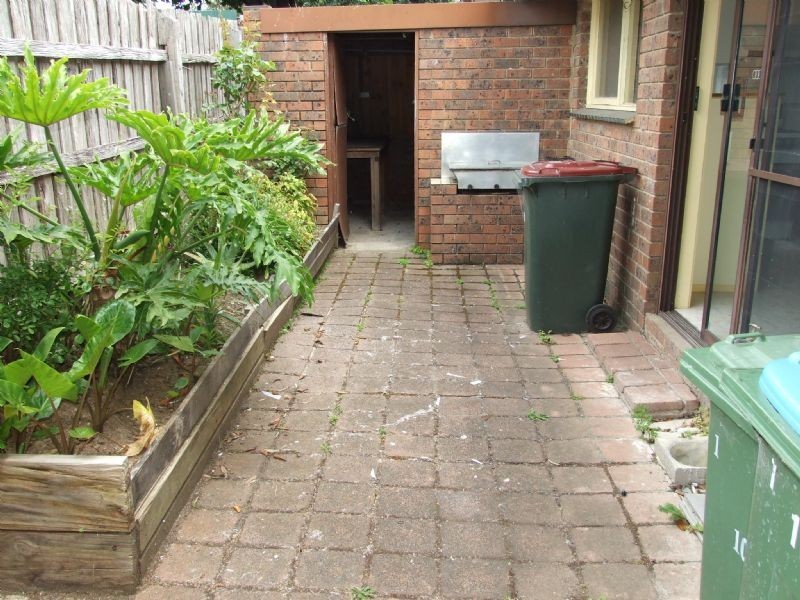 1/10 Pitt Street, Ringwood VIC 3134