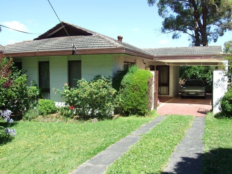 5 Cameron Road, Ringwood North VIC 3134