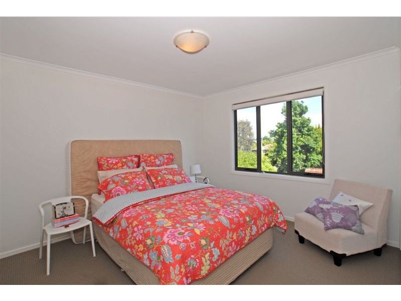 8/5 Churchill Street, Ringwood VIC 3134