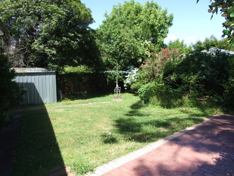 5 Cameron Road, Ringwood North VIC 3134