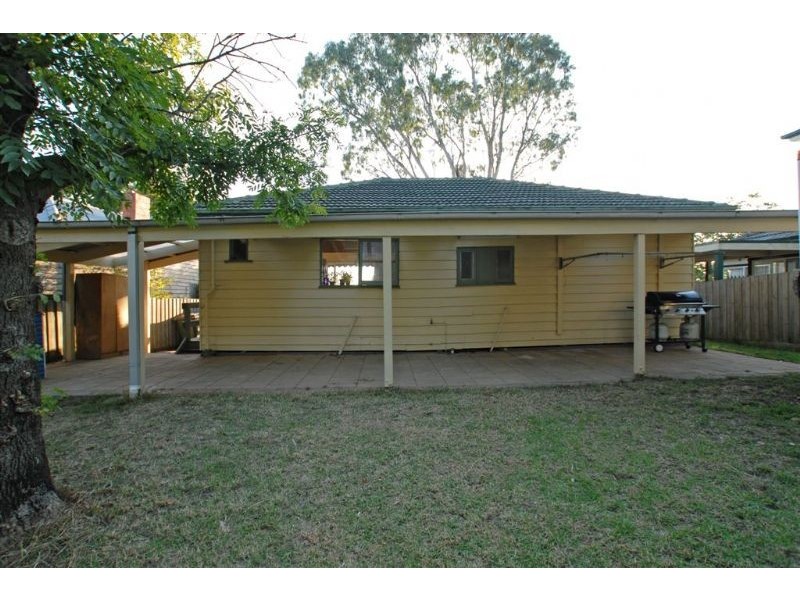 12 Velma Grove, Ringwood East VIC 3135