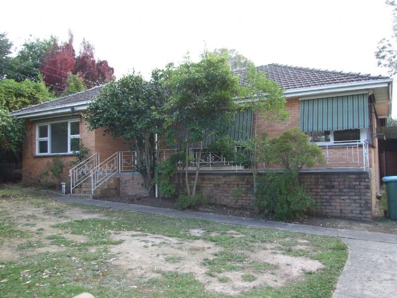 8 Lois, Ringwood East VIC 3135
