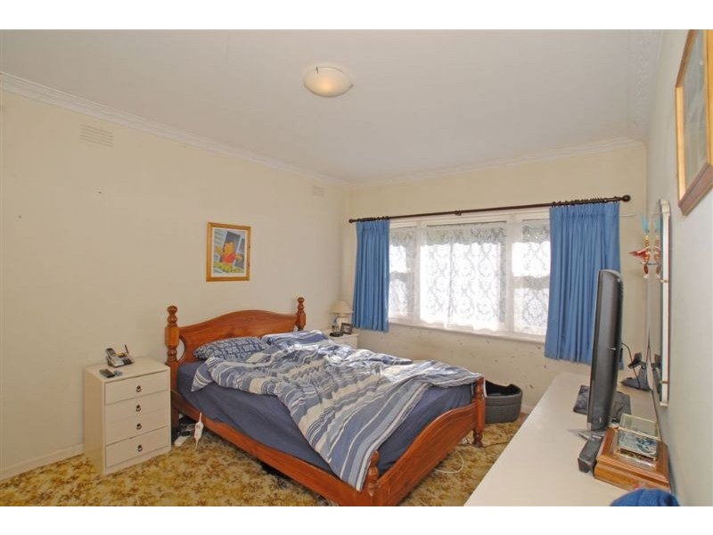 8 Fitzgerald St, Ringwood East VIC 3135