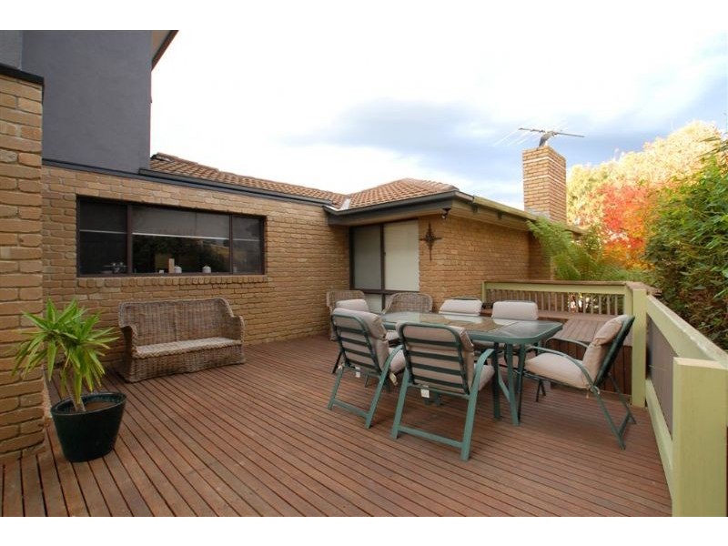 3 Tanbridge Way, Warranwood VIC 3134