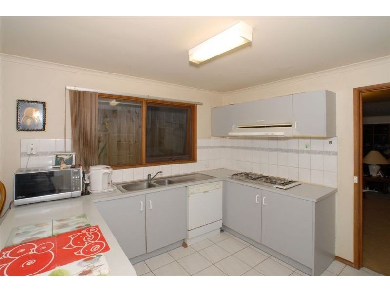 2/32-36 Heatherdale Rd, Mitcham VIC 3132