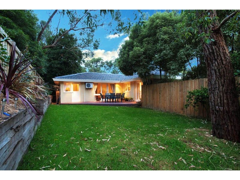 5 Walhalla Drive, Ringwood East VIC 3135