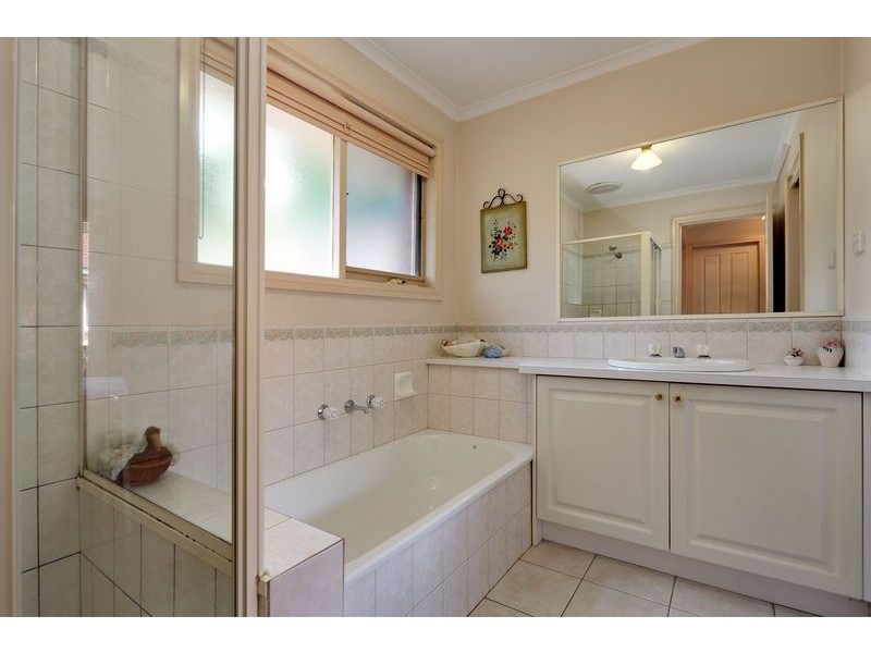 1/41 Sunbeam Avenue, Ringwood East VIC 3135