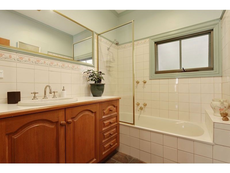 14 Everard Road, Ringwood East VIC 3135