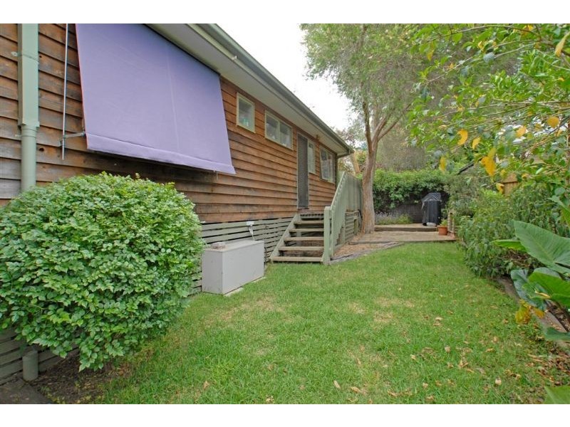 2/26 Glenburnie Road, Mitcham VIC 3132