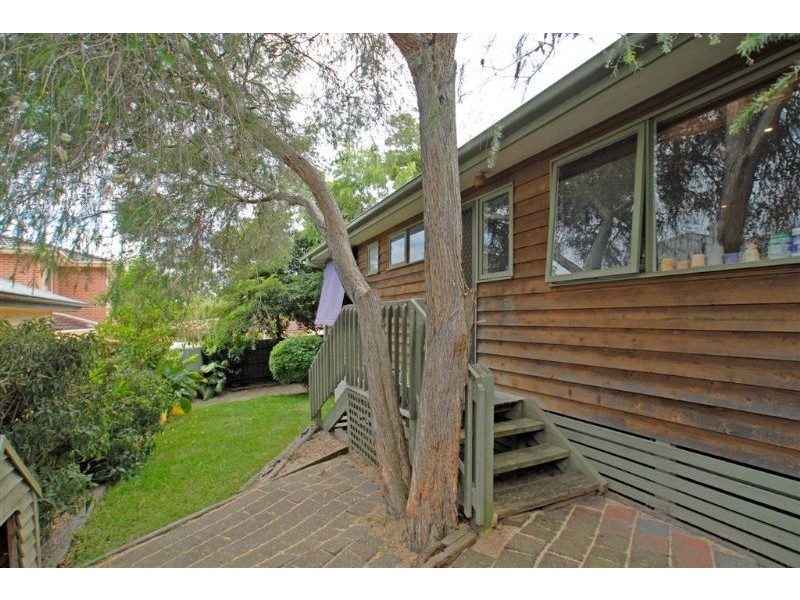 2/26 Glenburnie Road, Mitcham VIC 3132