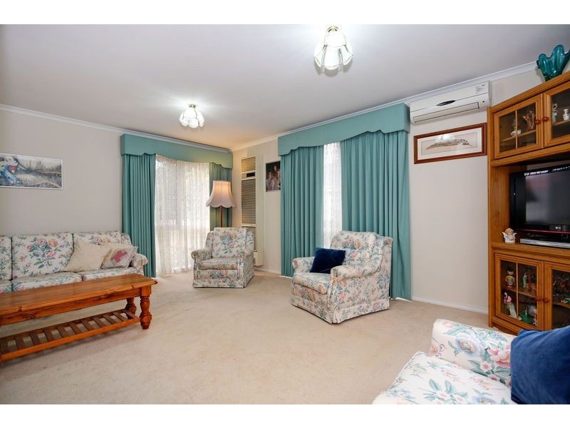 1/6 James Street, Ringwood VIC 3134