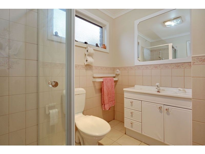 1/6 James Street, Ringwood VIC 3134