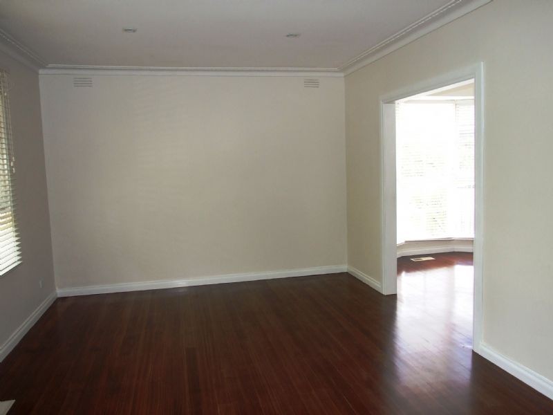 19 Sunhill Avenue, Ringwood VIC 3134