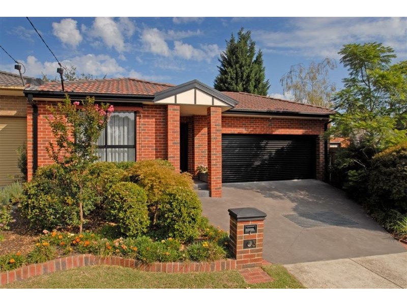 3 Sherwood Avenue, Ringwood East VIC 3135