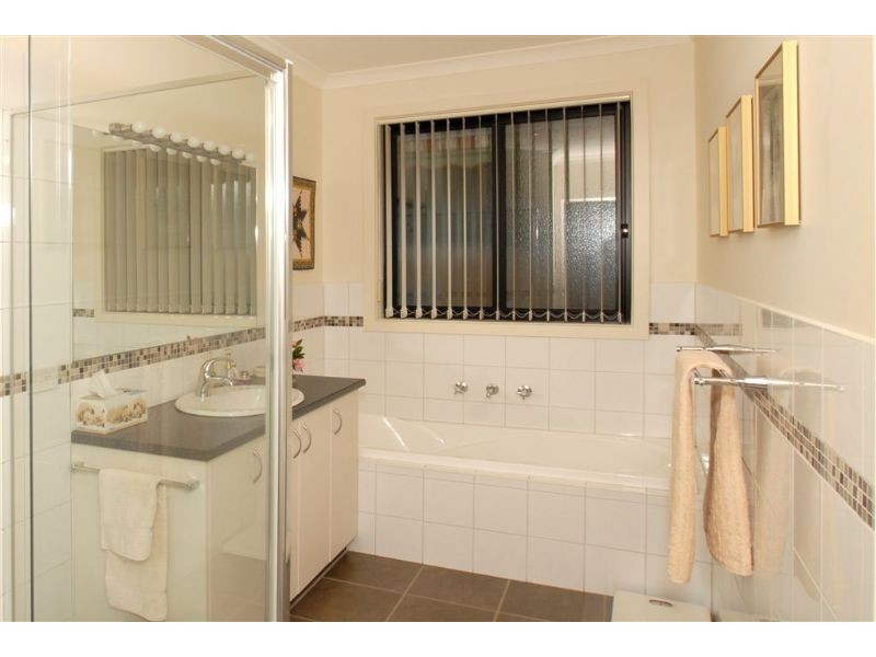 3 Sherwood Avenue, Ringwood East VIC 3135