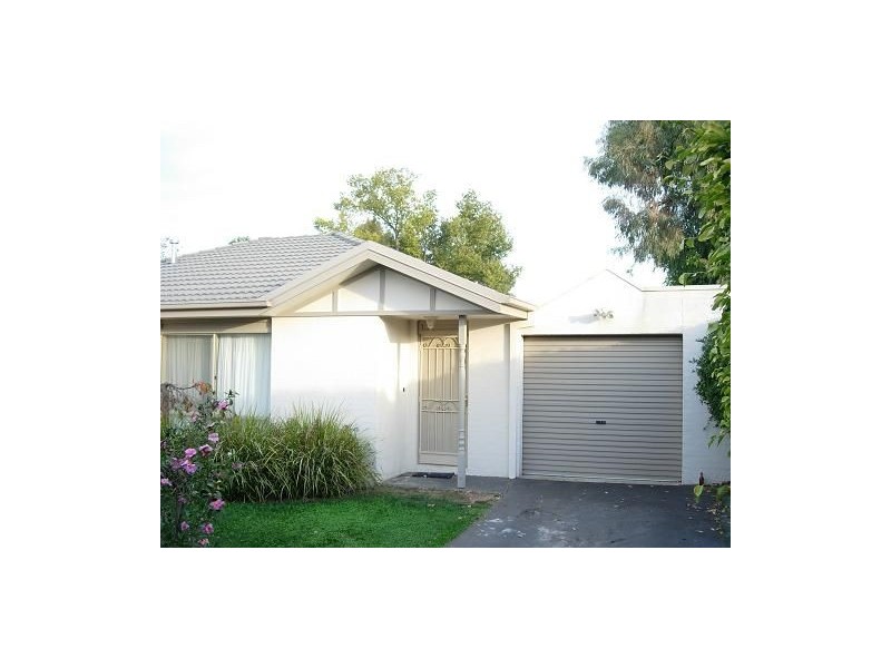 2/8 GLENLYON AVE, Shepparton VIC 3630