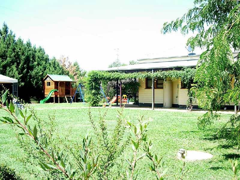 7585 Goulburn Valley Highway, Kialla VIC 3631