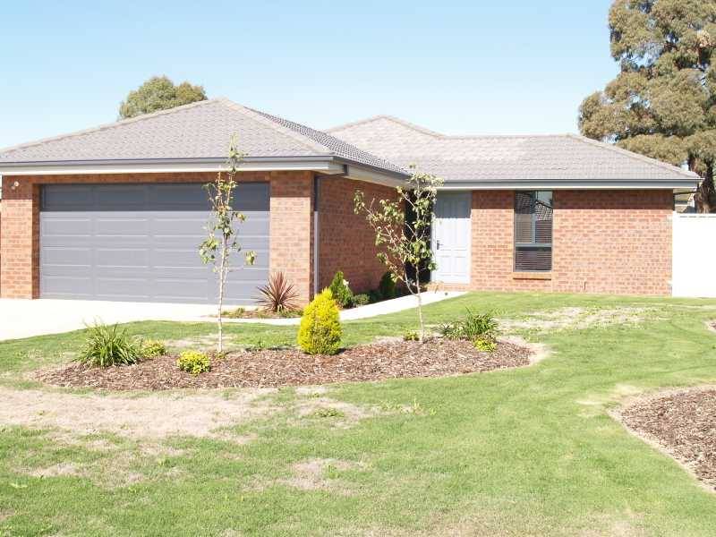 6 Adelaide Street, Shepparton VIC 3630